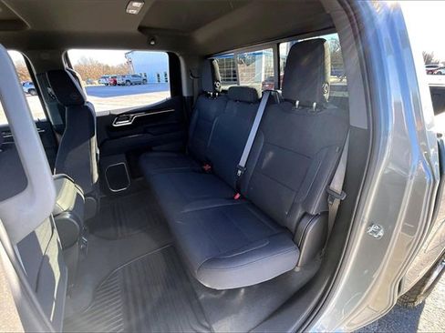 New 2026 GMC Sierra 1500 SLE w/ Preferred Package image 10