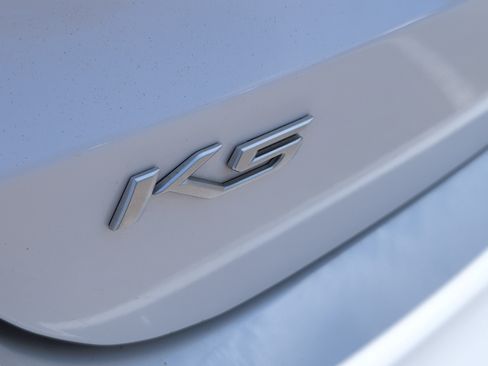 Used 2022 Kia K5 GT-Line FWD image 6