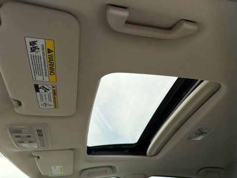 Used 2022 Honda HR-V EX image 20