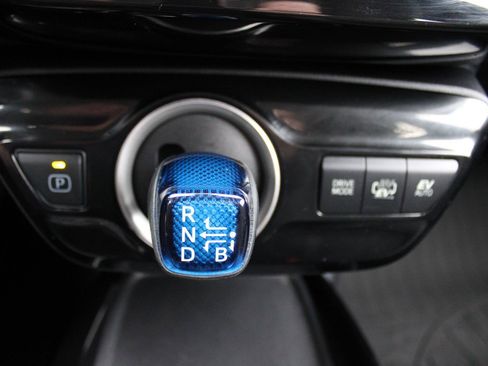 Used 2021 Toyota Prius Prime LE image 22