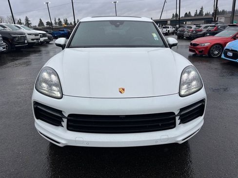 Used 2021 Porsche Cayenne S AWD/4WD image 2