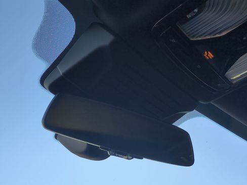 Used 2025 BMW X5 M60i image 27