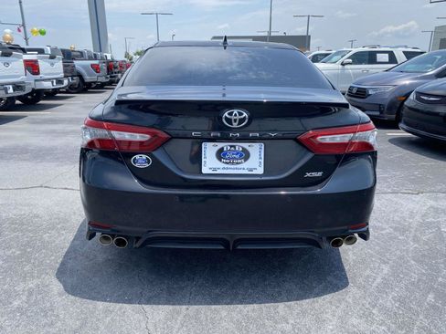 Used 2018 Toyota Camry XSE w/ Driver Assist Package FWD image 6