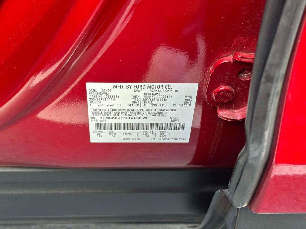 Used 2020 Ford Explorer XLT w/ Equipment Group 202A AWD/4WD image 33