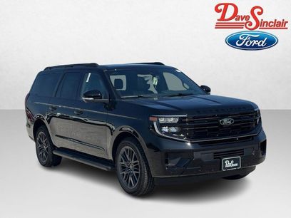New 2026 Ford Expedition Max Platinum w/ Stealth Appearance Package