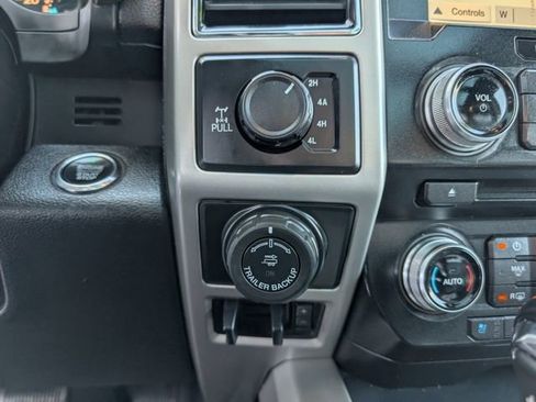 Used 2018 Ford F150 Lariat w/ Equipment Group 502A Luxury image 18