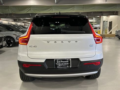 Certified 2023 Volvo XC40 Recharge Ultimate w/ Protection Package Premier AWD/4WD image 3