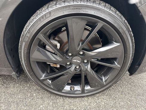 Used 2023 Genesis G70 3.3T w/ Sport Advanced Package image 11