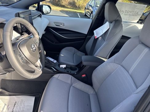 New 2025 Toyota Corolla SE image 13