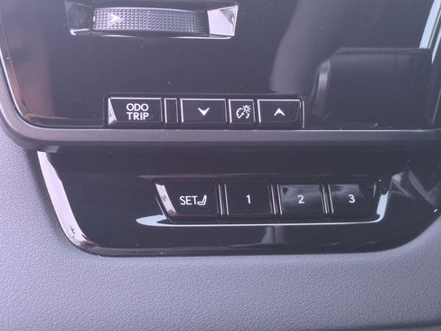 Certified 2025 Lexus RX 350 image 24