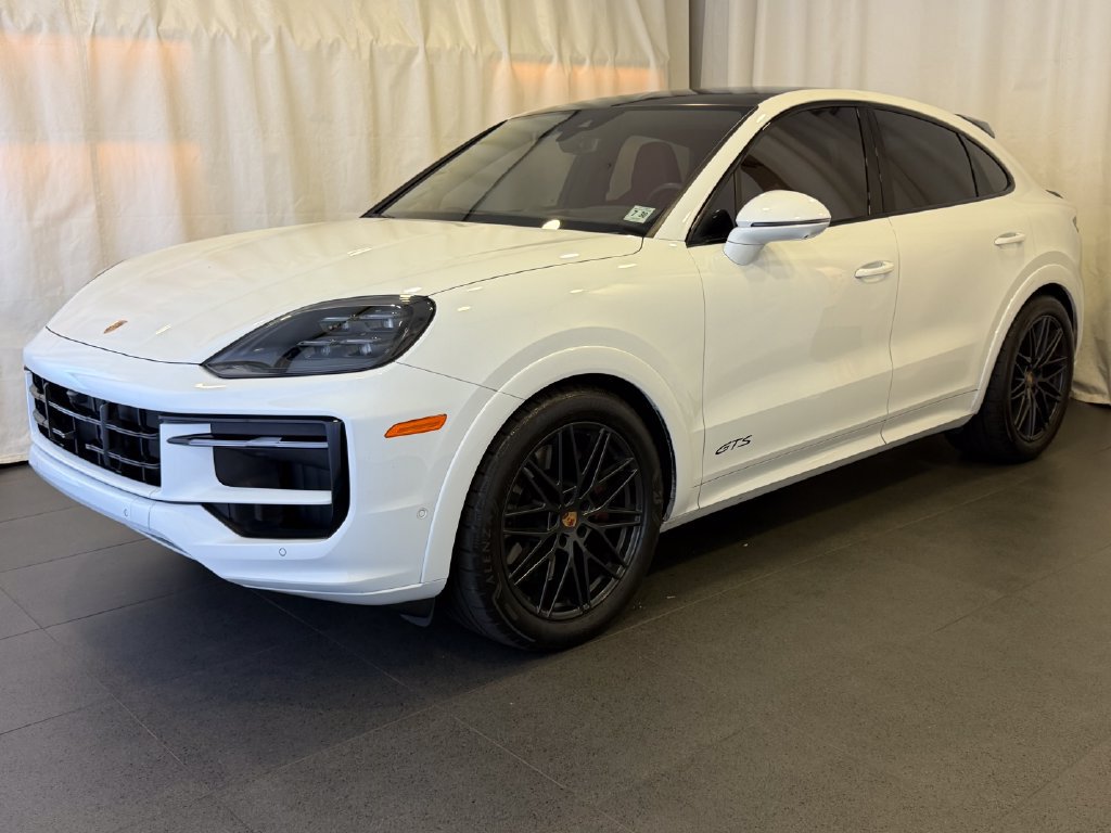 Used 2025 Porsche Cayenne GTS AWD/4WD 360° Tour