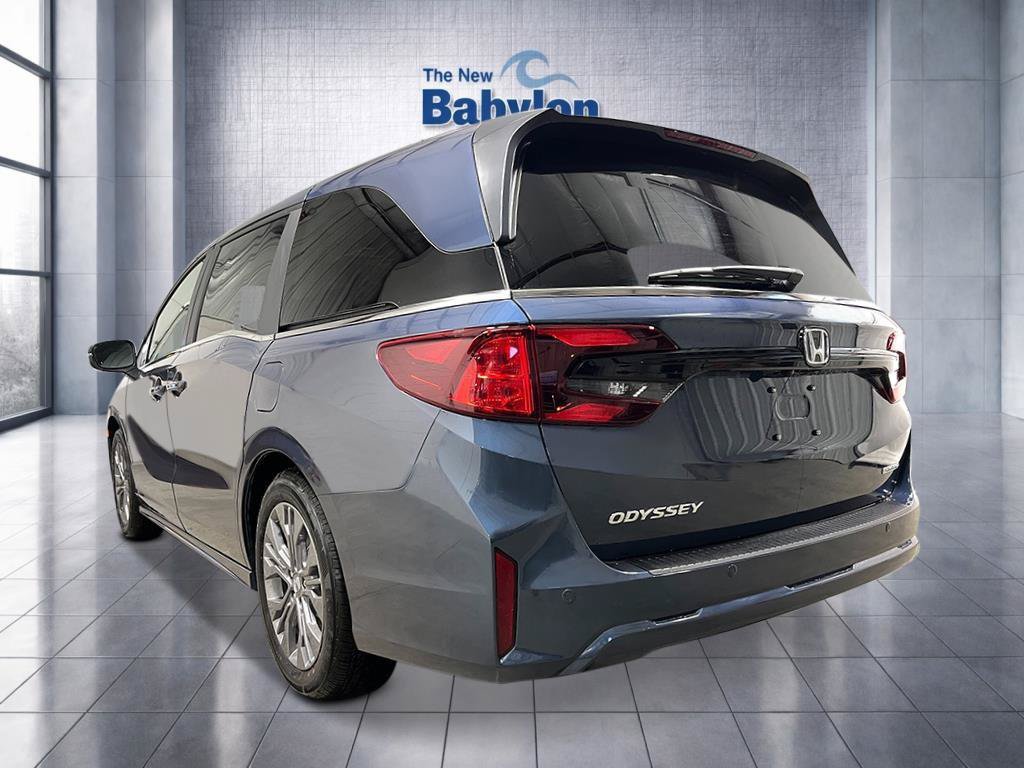 New 2027 Honda Odyssey Touring image 3