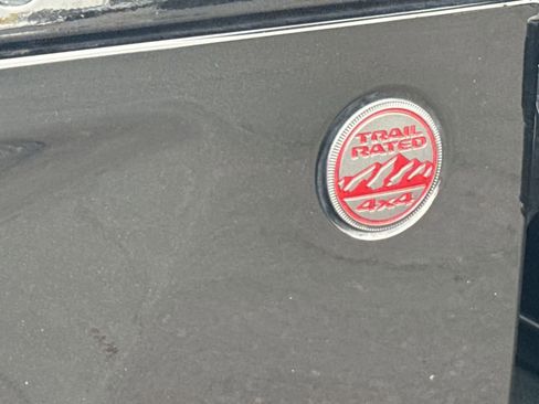 Used 2022 Jeep Wrangler Unlimited Rubicon w/ Xtreme Recon 35" Tire Package AWD/4WD image 34