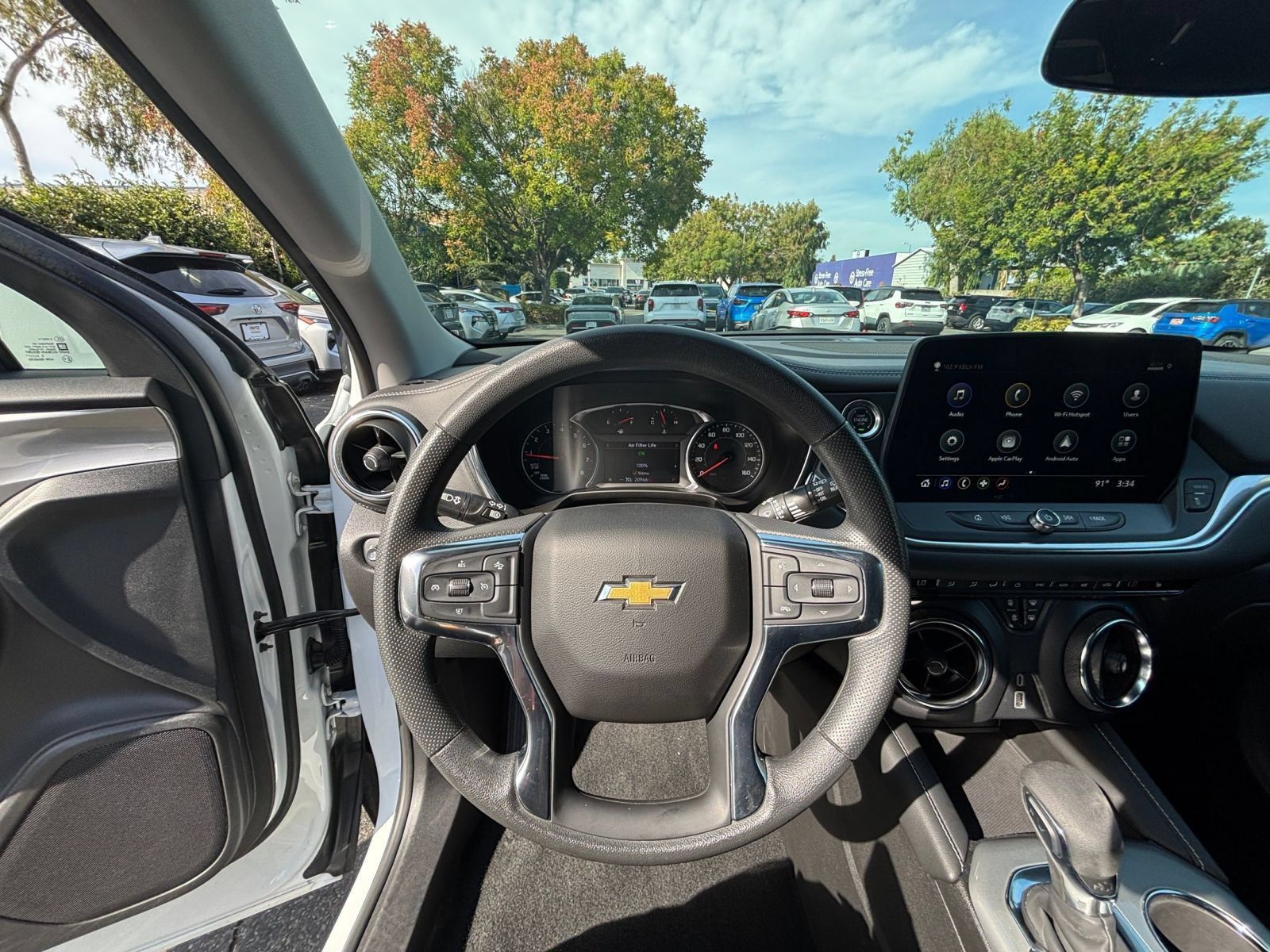 Used 2026 Chevrolet Blazer LT FWD image 33