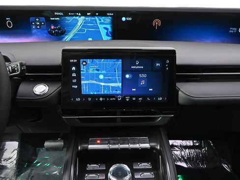 New 2026 Lincoln Nautilus Reserve AWD/4WD image 24