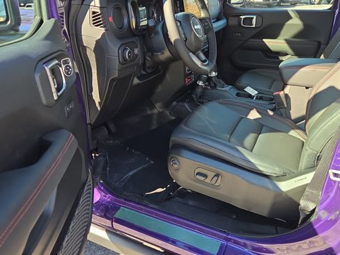 New 2026 Jeep Wrangler Unlimited Rubicon image 15