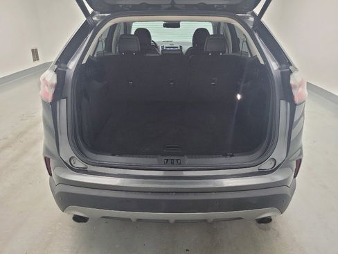 Used 2019 Ford Edge SEL w/ Equipment Group 201A FWD image 29