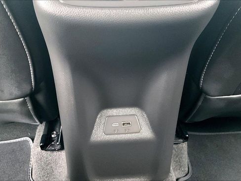 Used 2024 Buick Envision Preferred image 33