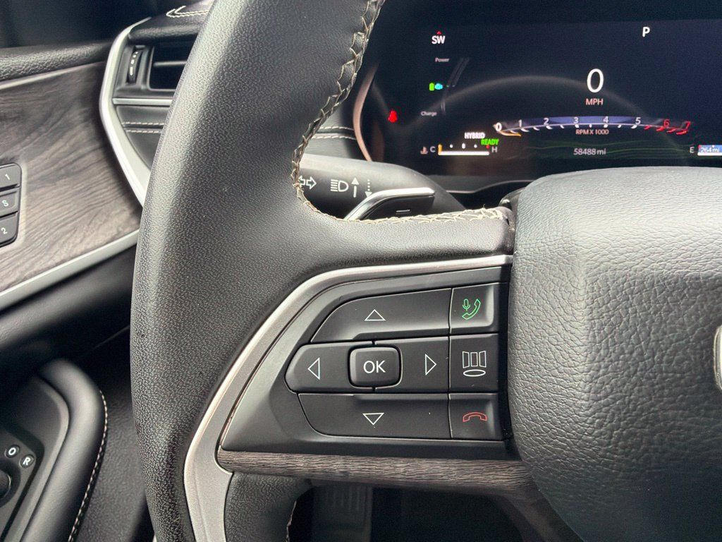 Used 2024 Jeep Grand Cherokee Limited 4xe AWD/4WD image 16