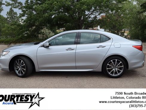Used 2018 Acura TLX V6 SH-AWD w/ Technology Pkg image 3