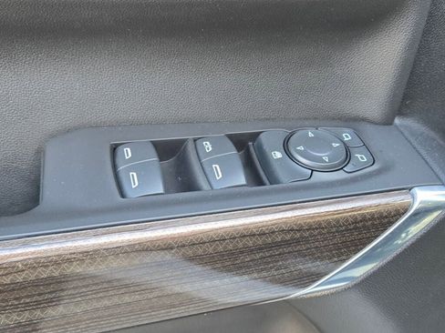 Used 2021 Chevrolet Silverado 1500 LT image 23