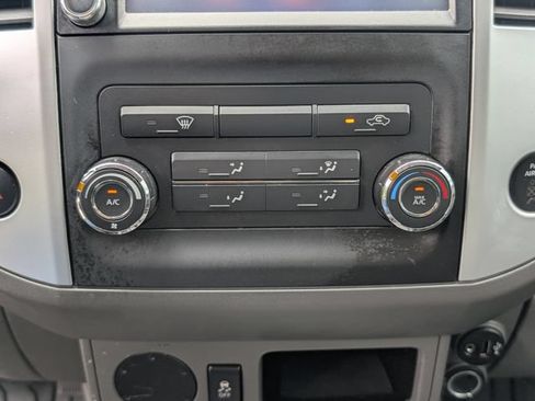 Used 2019 Nissan Frontier S RWD image 19