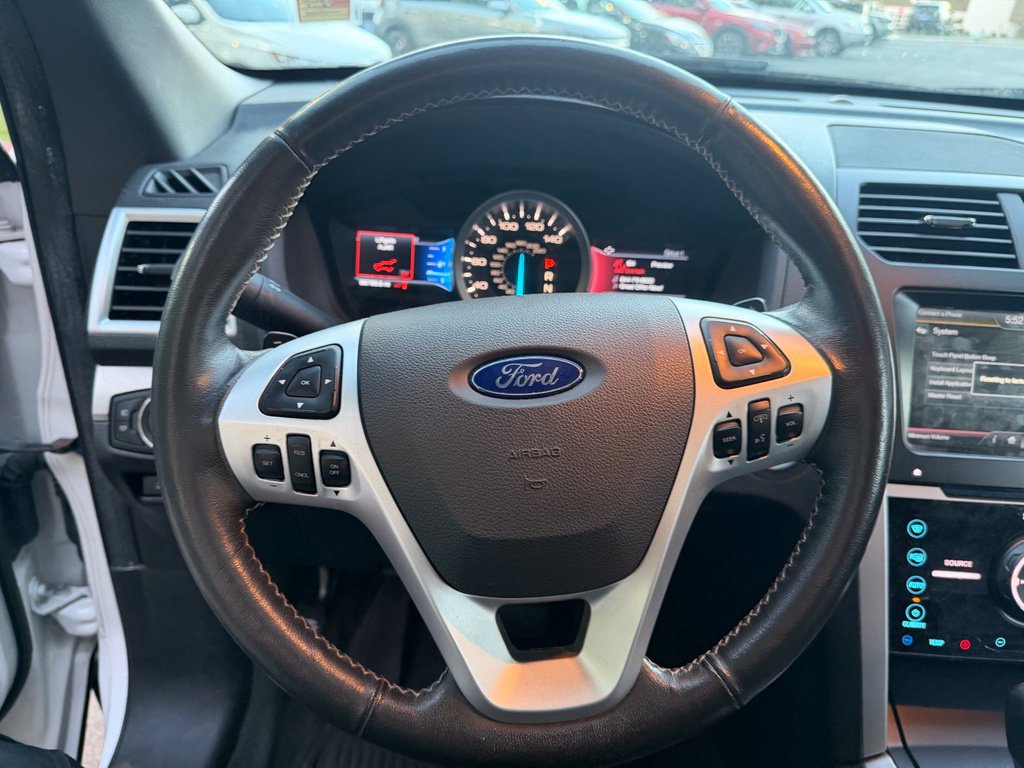 Used 2015 Ford Explorer Sport w/ Equipment Group 401A AWD/4WD image 16