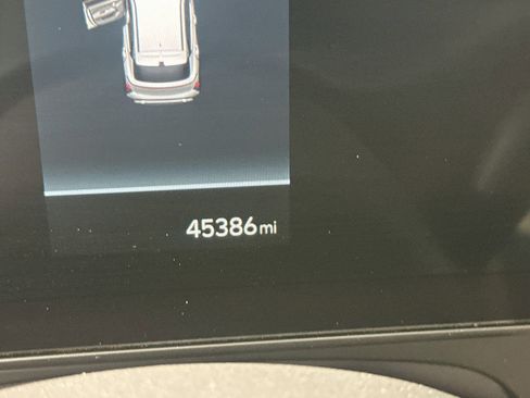 Used 2025 Hyundai Kona SEL FWD image 19
