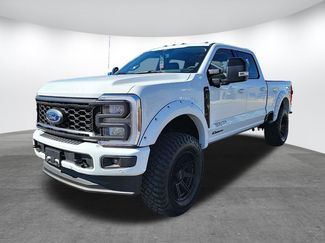 Used 2024 Ford F250 Lariat w/ Lariat Ultimate Package video 3