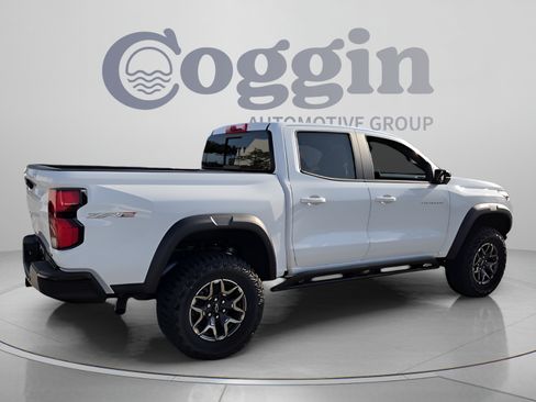 New 2026 Chevrolet Colorado ZR2 w/ Technology Package AWD/4WD image 5