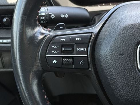 Used 2023 Honda CR-V Sport image 13
