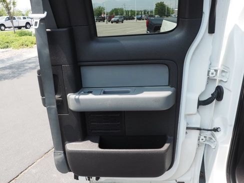 Used 2014 Ford F150 XLT AWD/4WD image 23