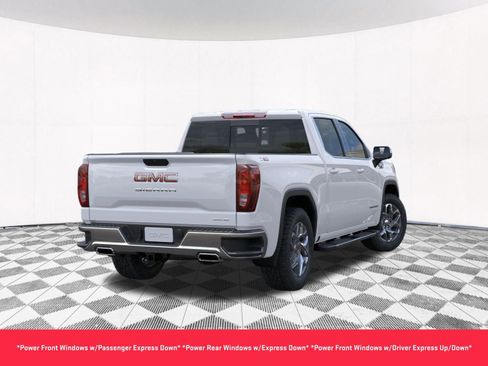 New 2026 GMC Sierra 1500 SLE image 12