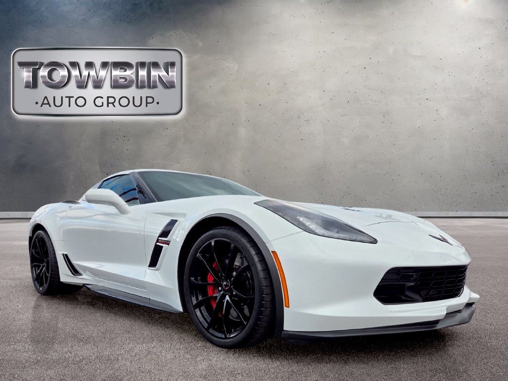 Used 2019 Chevrolet Corvette Grand Sport RWD image 2