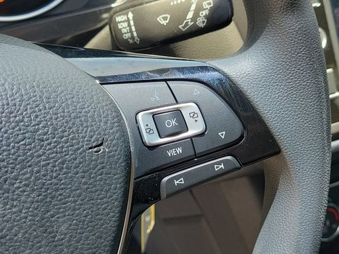 Used 2020 Volkswagen Tiguan S FWD image 28