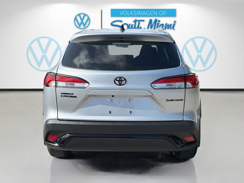 Used 2025 Toyota Corolla Cross AWD Hybrid image 6