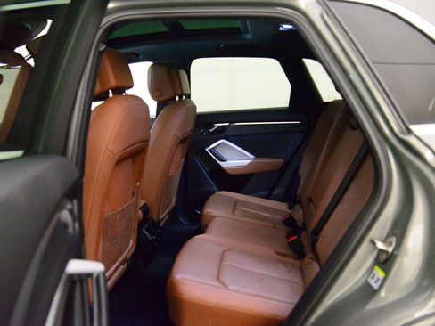 Certified 2023 Audi Q3 2.0T Premium w/ Convenience Package image 13