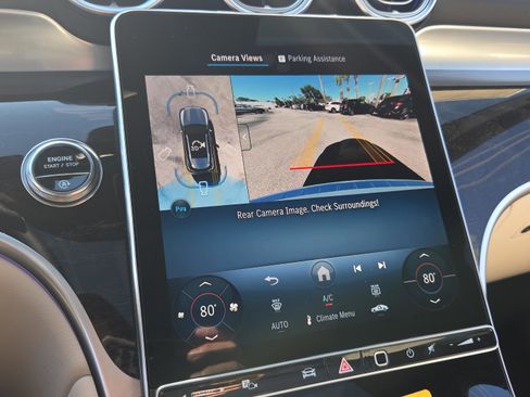 New 2026 Mercedes-Benz GLC 300 image 9