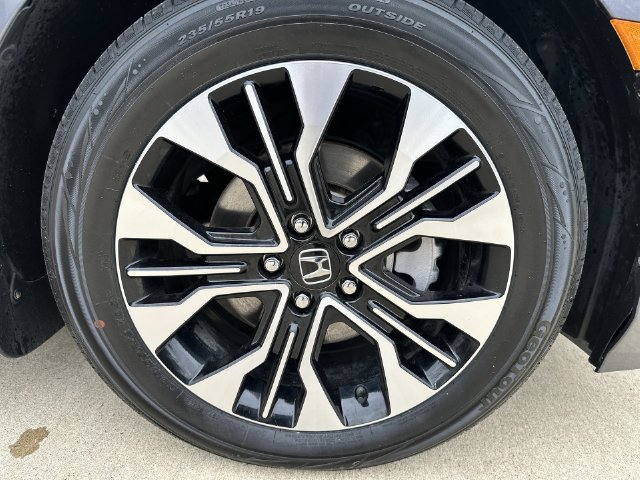 Used 2025 Honda Odyssey Elite image 21