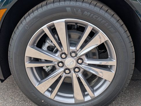 Used 2026 Cadillac XT5 Premium Luxury w/ LPO, Floor Liner Package AWD/4WD image 13