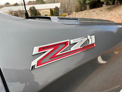 Used 2021 Chevrolet Silverado 1500 RST image 25