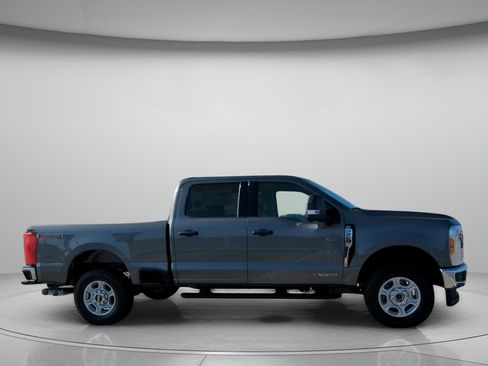 New 2026 Ford F250 XLT image 35