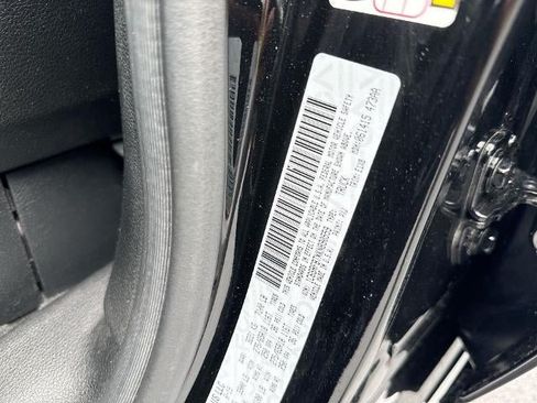 Used 2019 RAM 1500 Big Horn AWD/4WD image 32