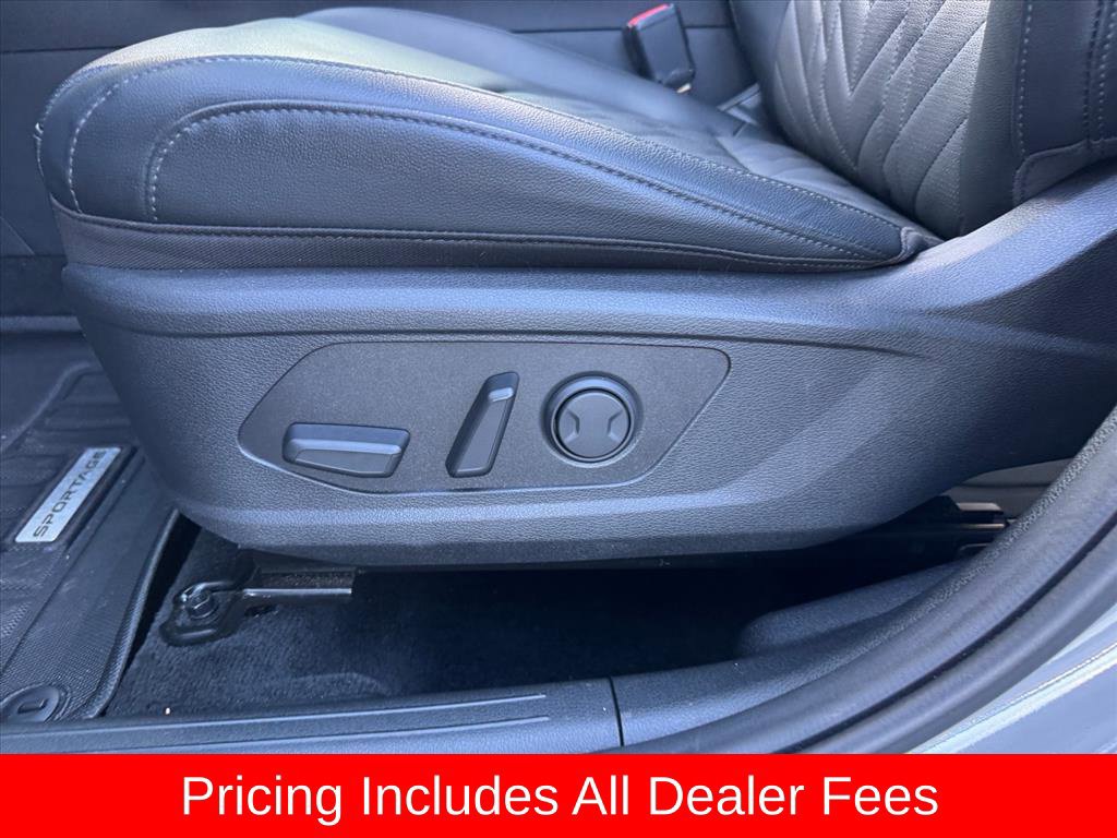 Certified 2023 Kia Sportage X-Line w/ X-Line Premium Package AWD/4WD image 16