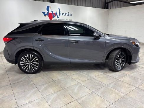 Used 2023 Lexus RX 350 Premium Plus w/ Accessory Package (Z1) FWD image 6