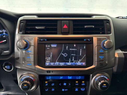 Used 2016 Toyota 4Runner Limited AWD/4WD image 43