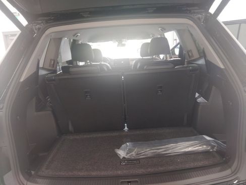 New 2026 Volkswagen Atlas SE image 15