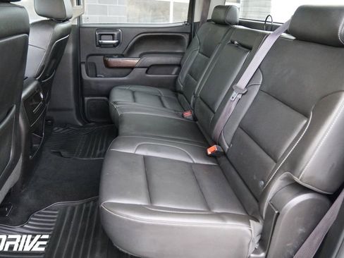 Used 2015 GMC Sierra 2500 SLT w/ Duramax Plus Package image 36