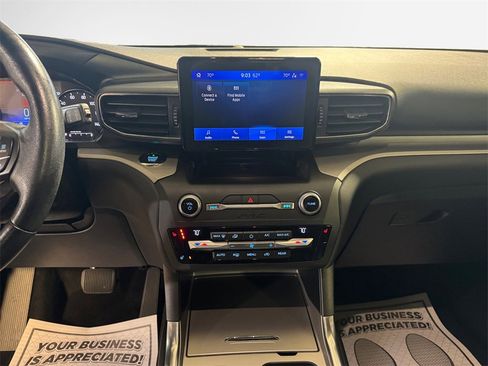 Used 2020 Ford Explorer XLT w/ Equipment Group 202A image 22