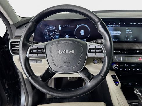Certified 2024 Kia Telluride SX Prestige AWD/4WD image 12